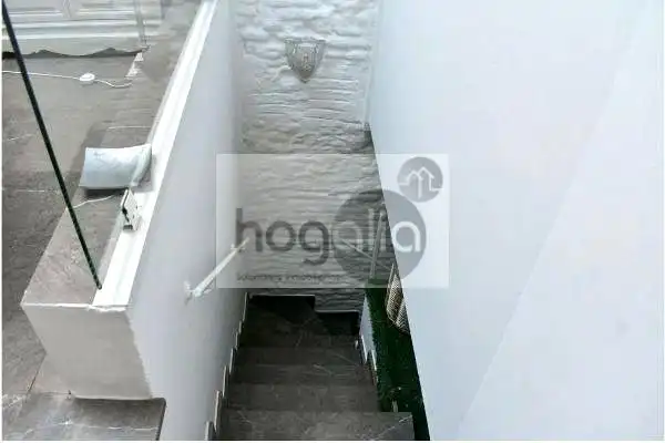 Piso de 100 m² en Sevilla