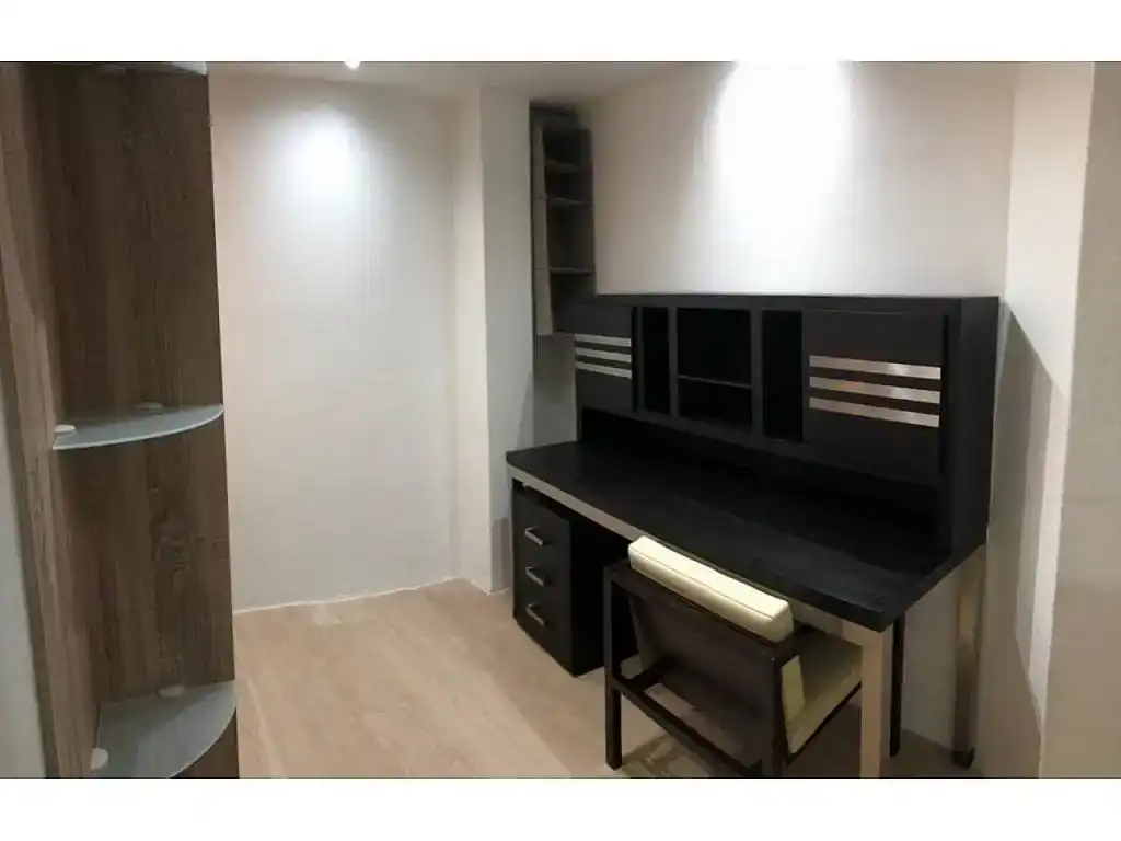 Piso de 50 m² en Oviedo