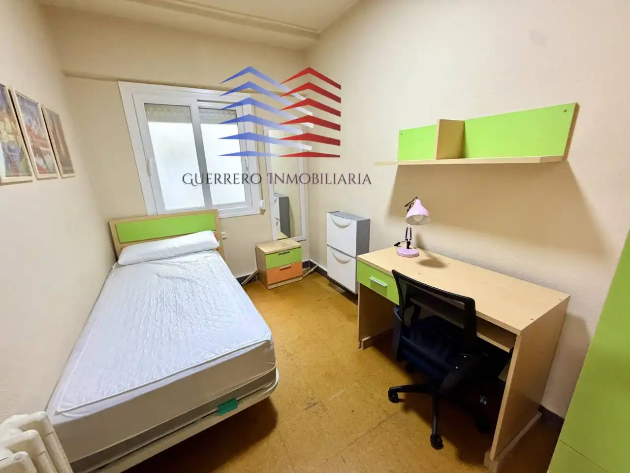 Piso de 100 m² en Ourense