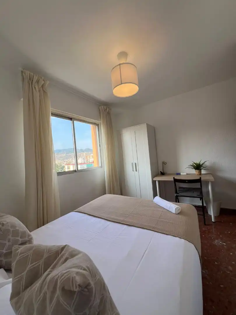 Habitación 120 m², Málaga