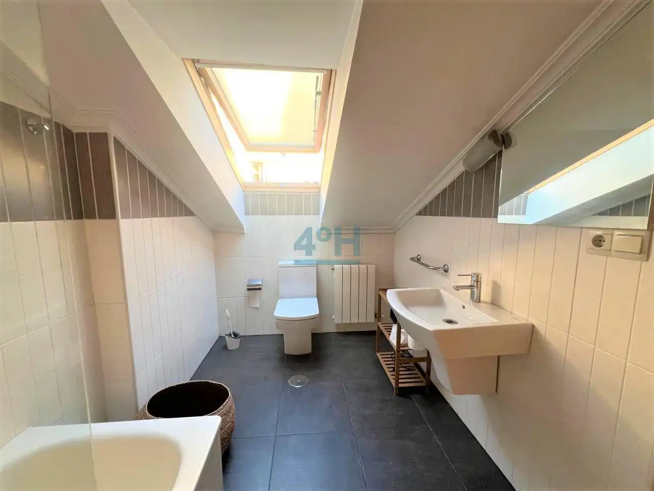Wohnung 103 m² in Ourense