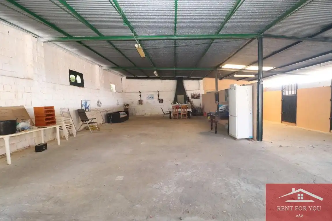 Casa de 110 m² en Alozaina