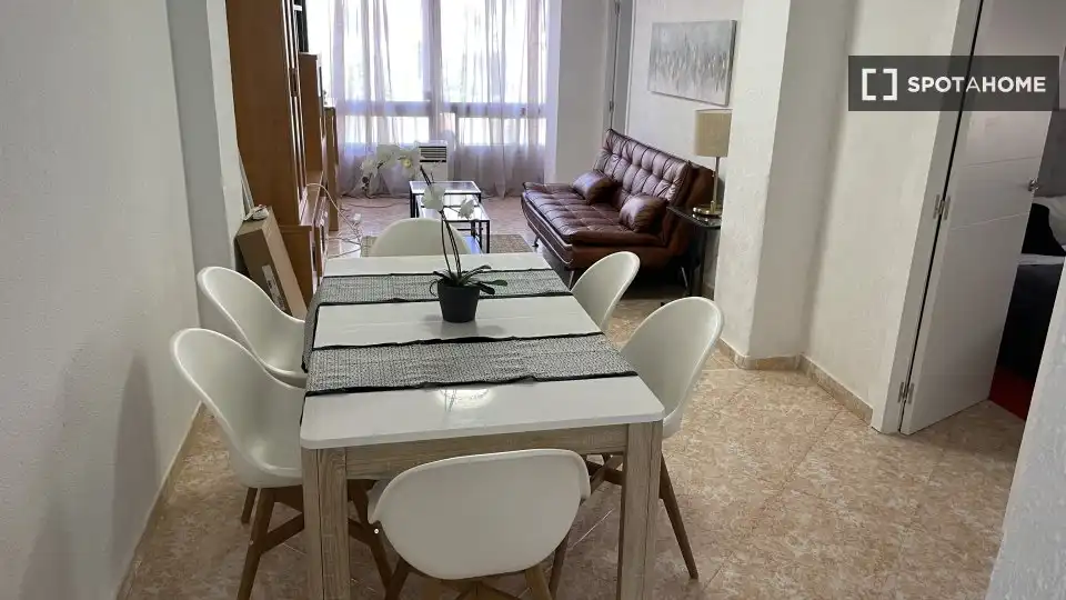 Habitación 90 m², Málaga