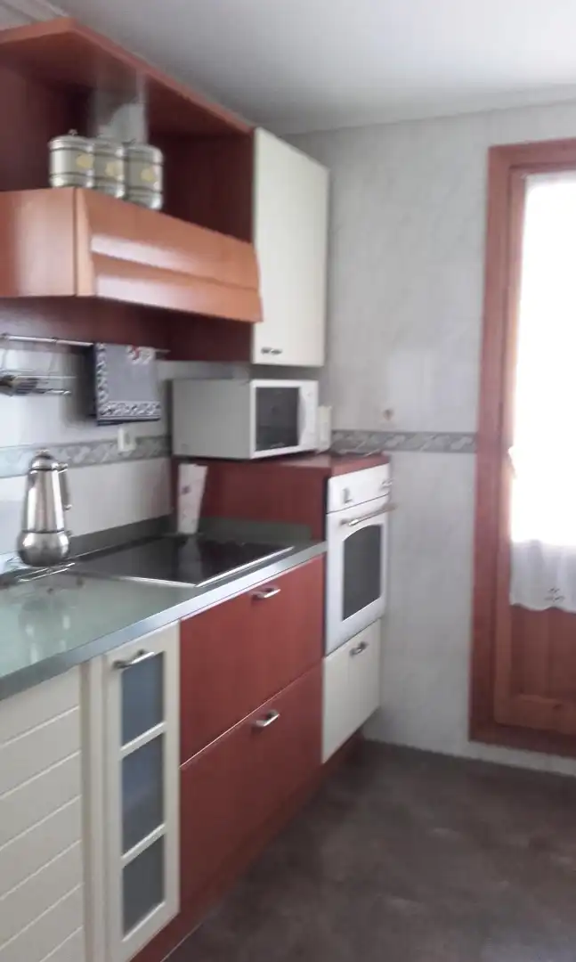 Piso de 80 m² en Merindad de Valdeporres