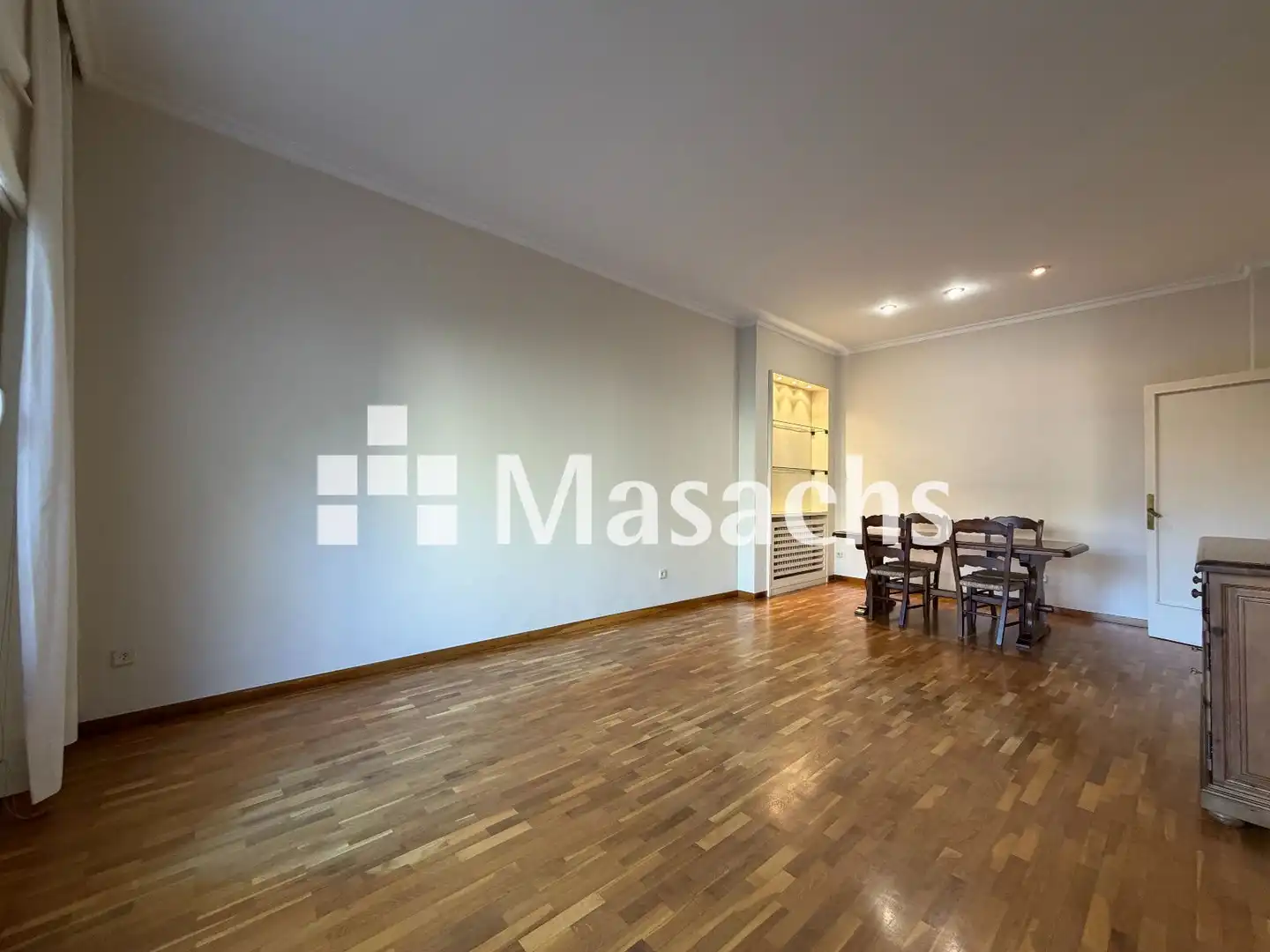 Pis de 296 m² a Terrassa