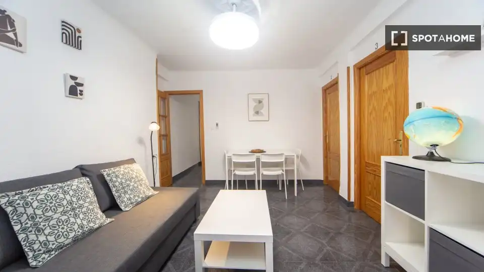 Habitación 86 m², Granada