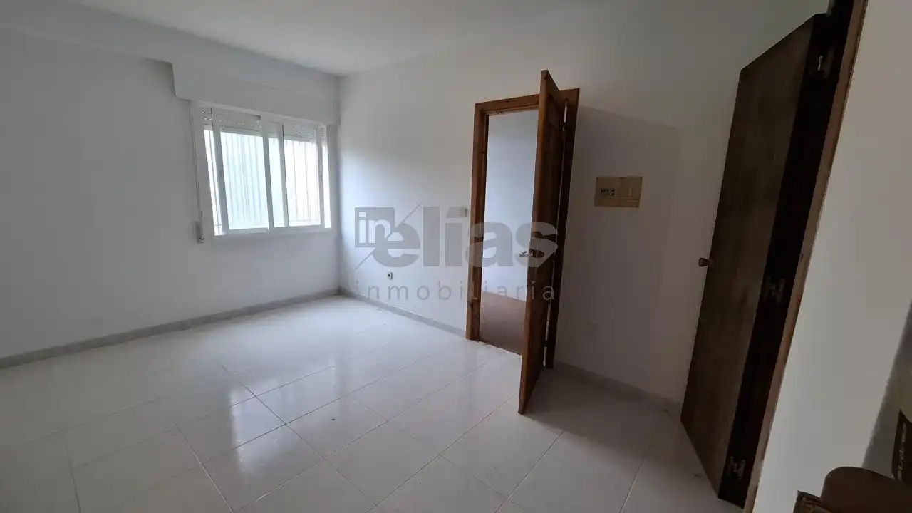 Piso de 145 m² en Vimianzo