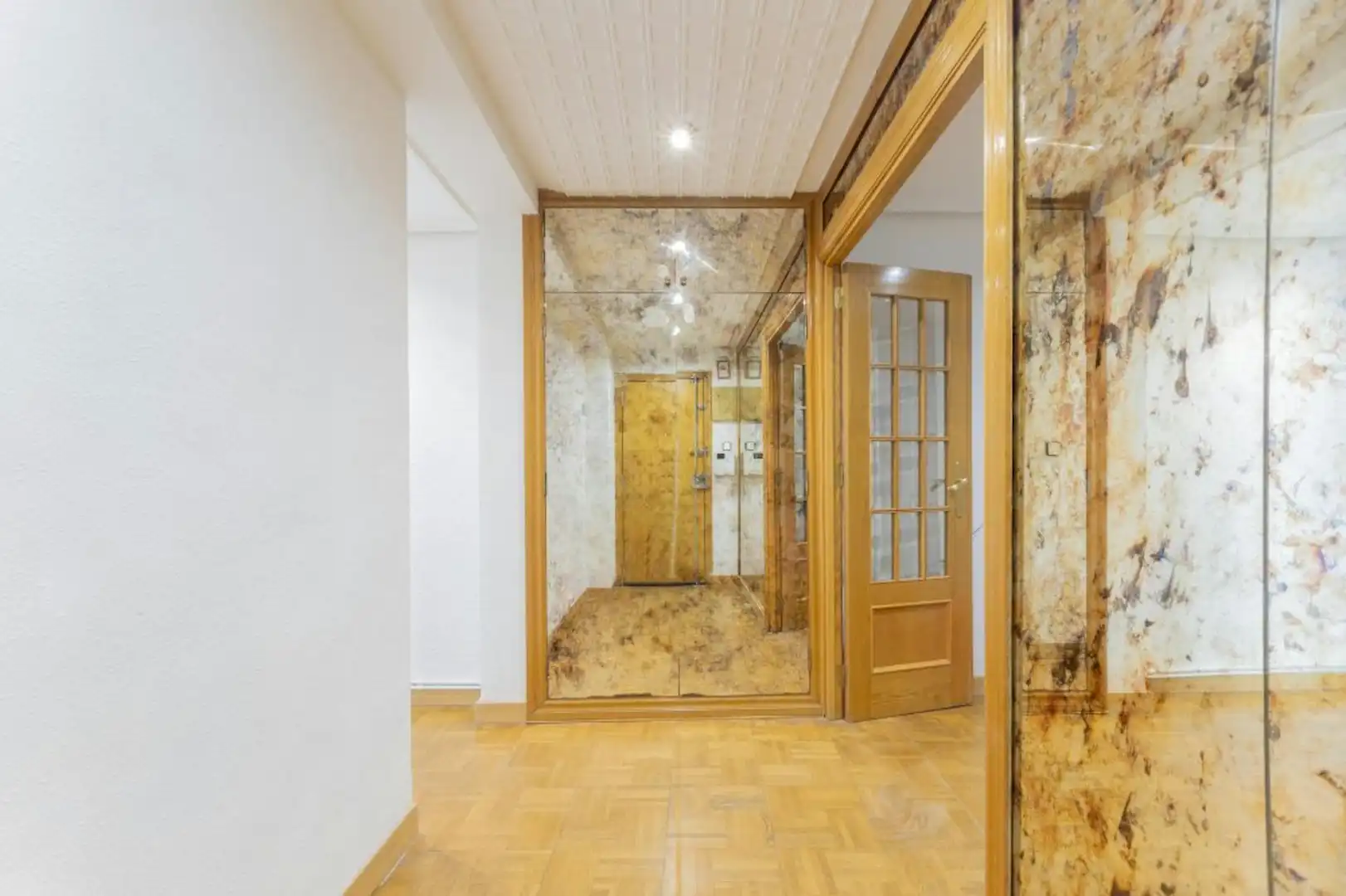 Chambre à louer, Valence