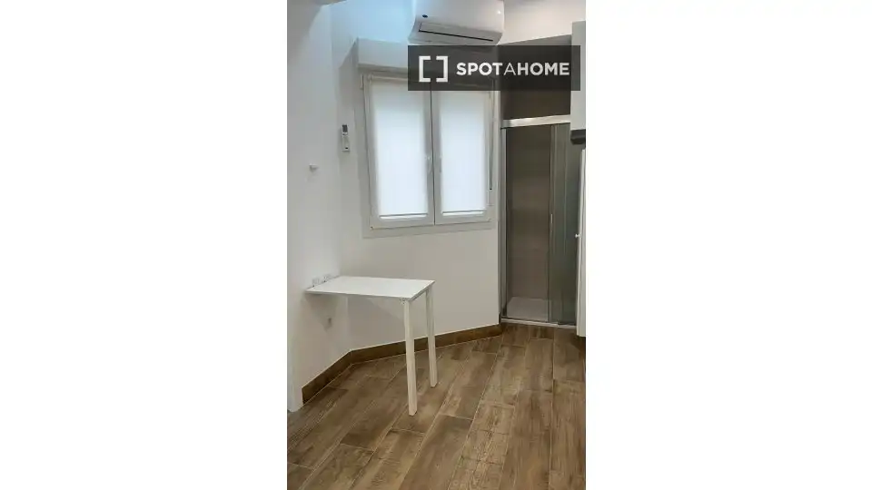Habitación 23 m², Sevilla