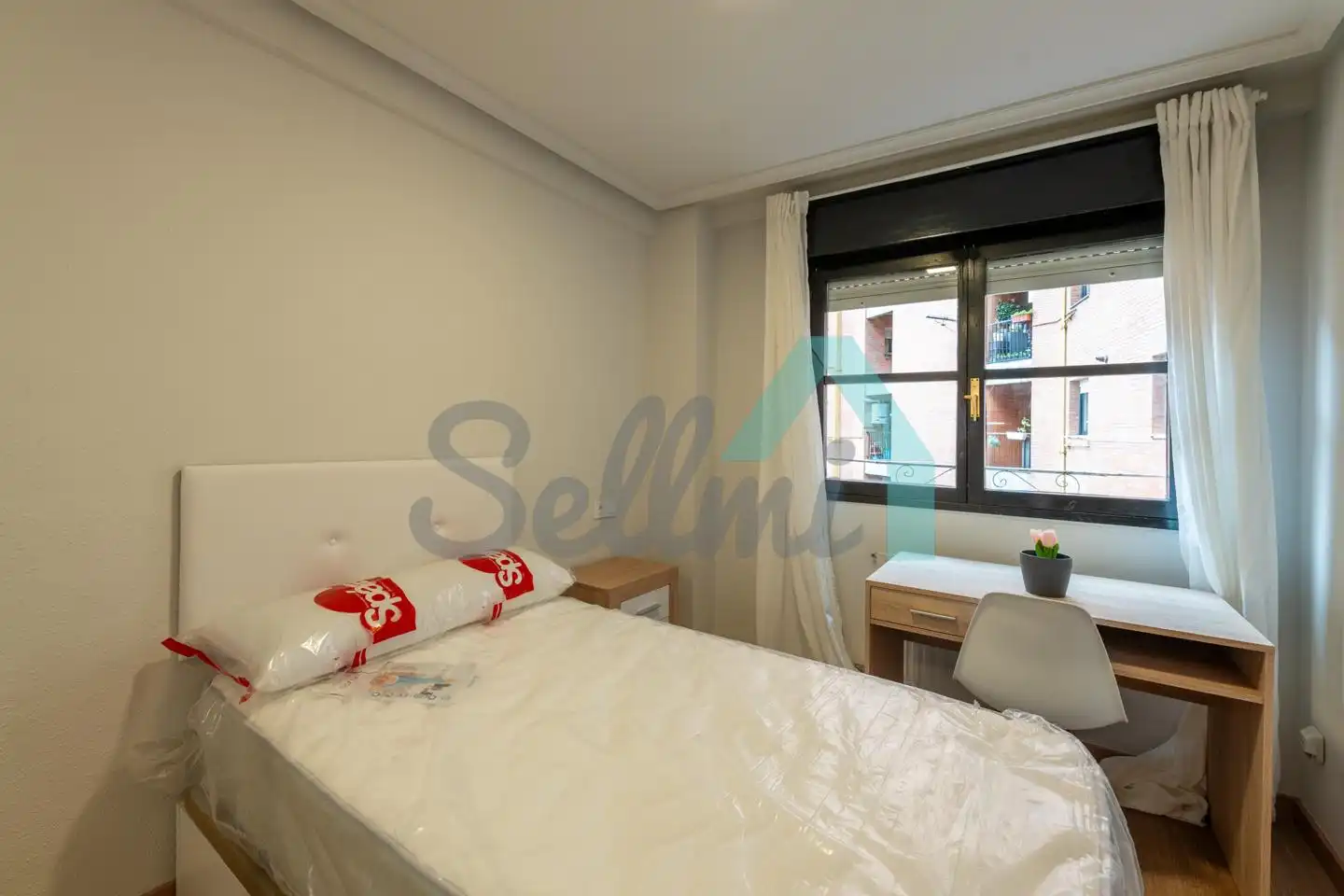 Habitación 71 m², Oviedo