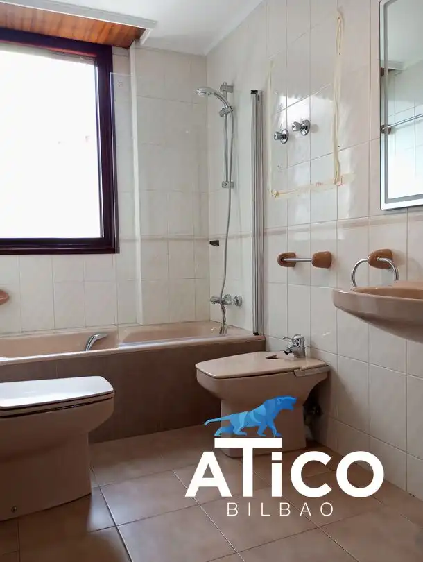 Pis de 160 m² a Bilbao