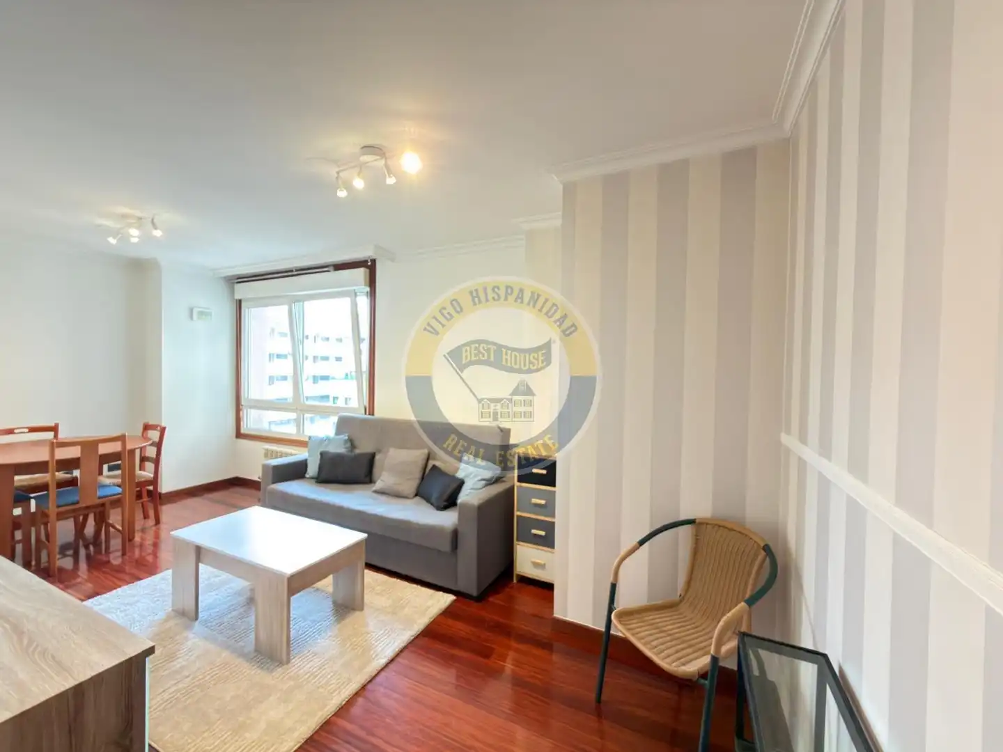 Piso de 75 m² en Vigo