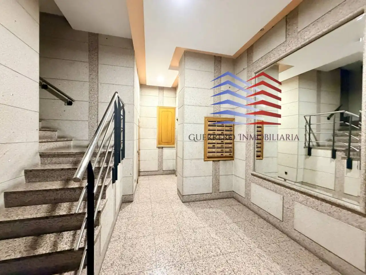 Piso de 85 m² en Ourense