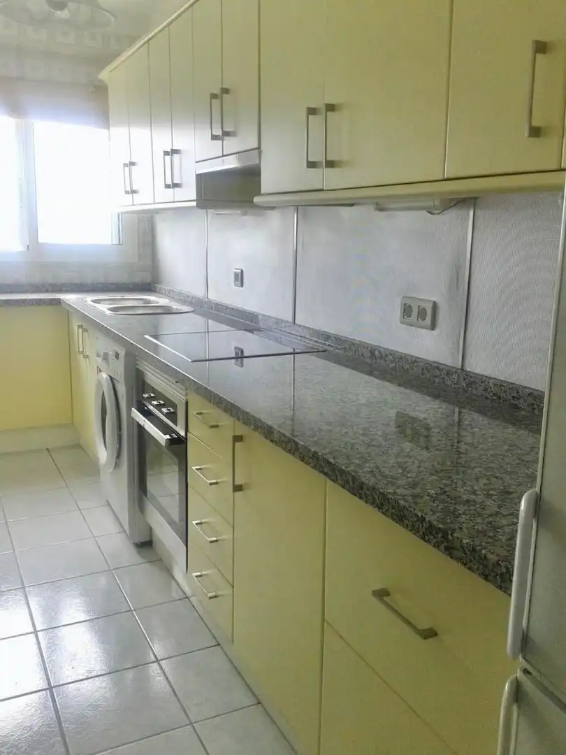 Piso de 90 m² en Algarrobo
