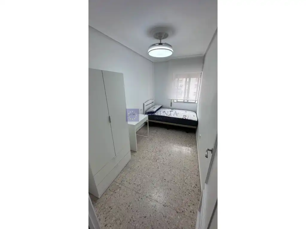 Piso de 90 m² en Cáceres
