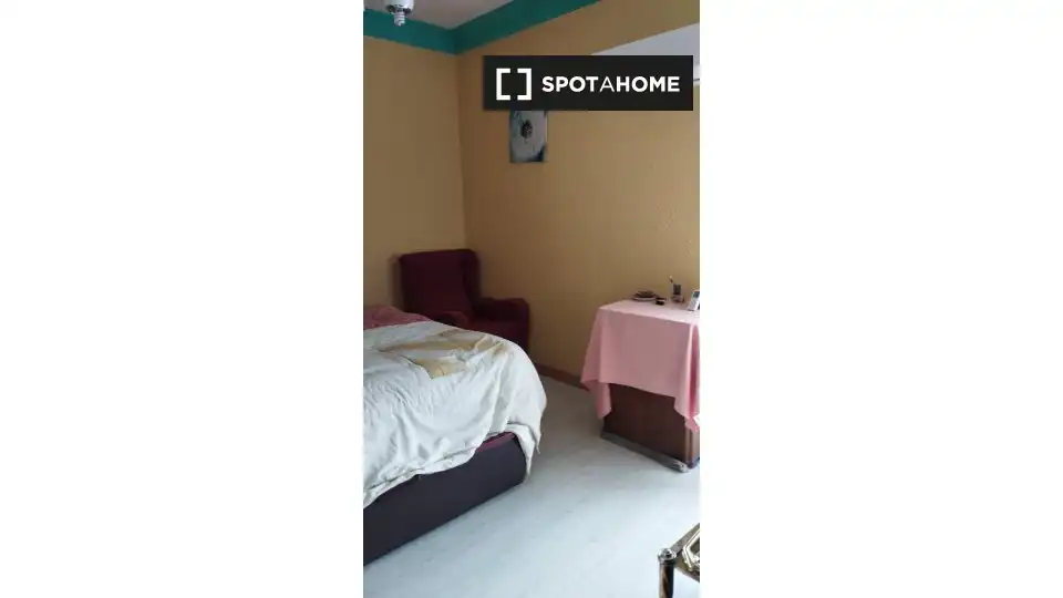 Habitación 29 m², Zaragoza