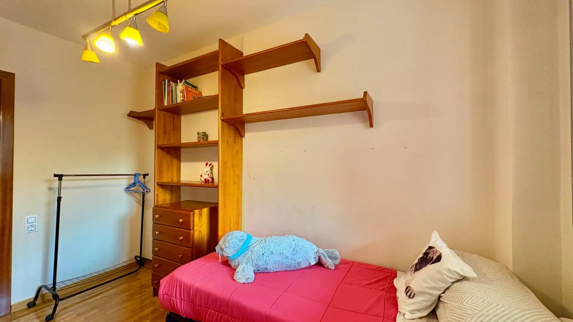 Flat 100 m² in Jaca