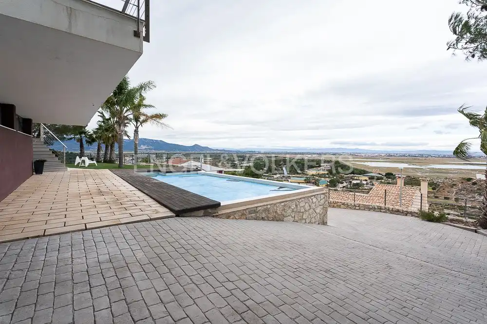 Piso de 320 m² en Cullera