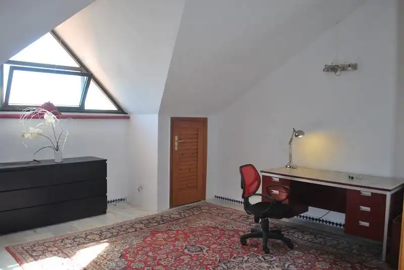 Piso de 274 m² en Estepona