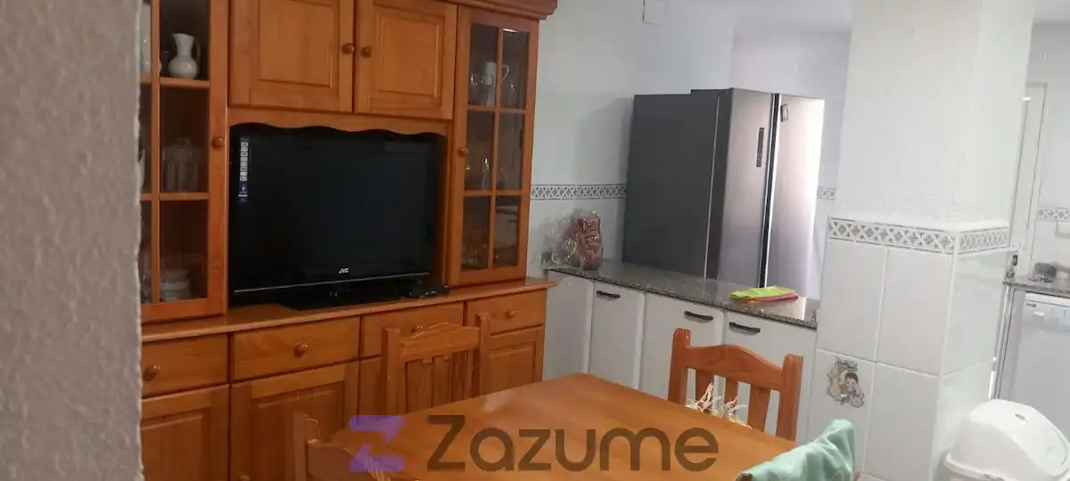 Casa de 320 m² en Manises