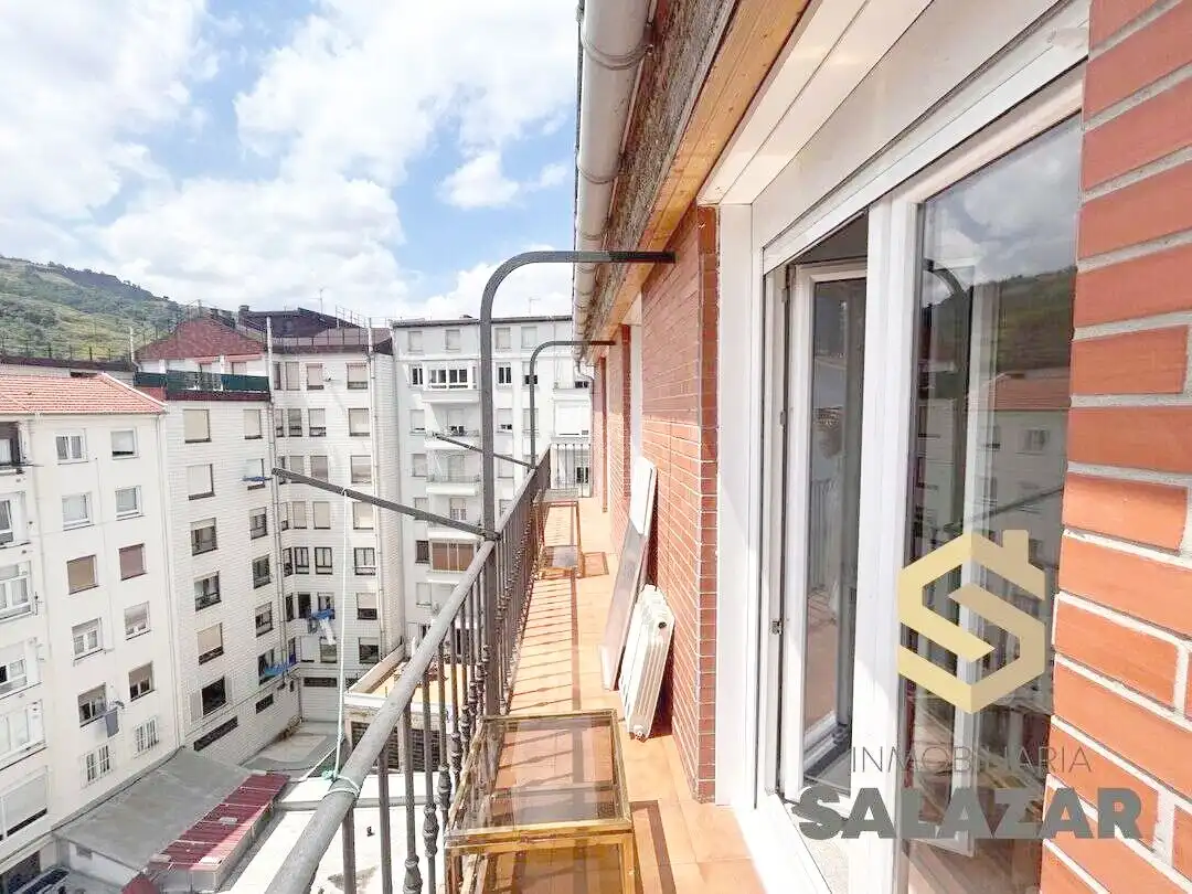 Piso de 106 m² en Bilbao