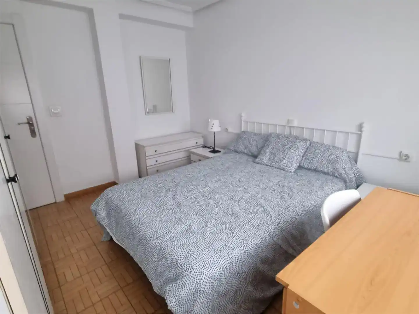 Habitación 120 m², Oviedo