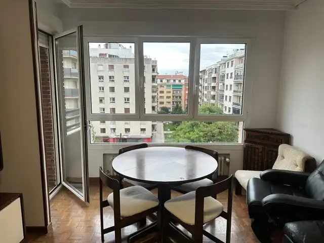Pis de 130 m² a Pamplona