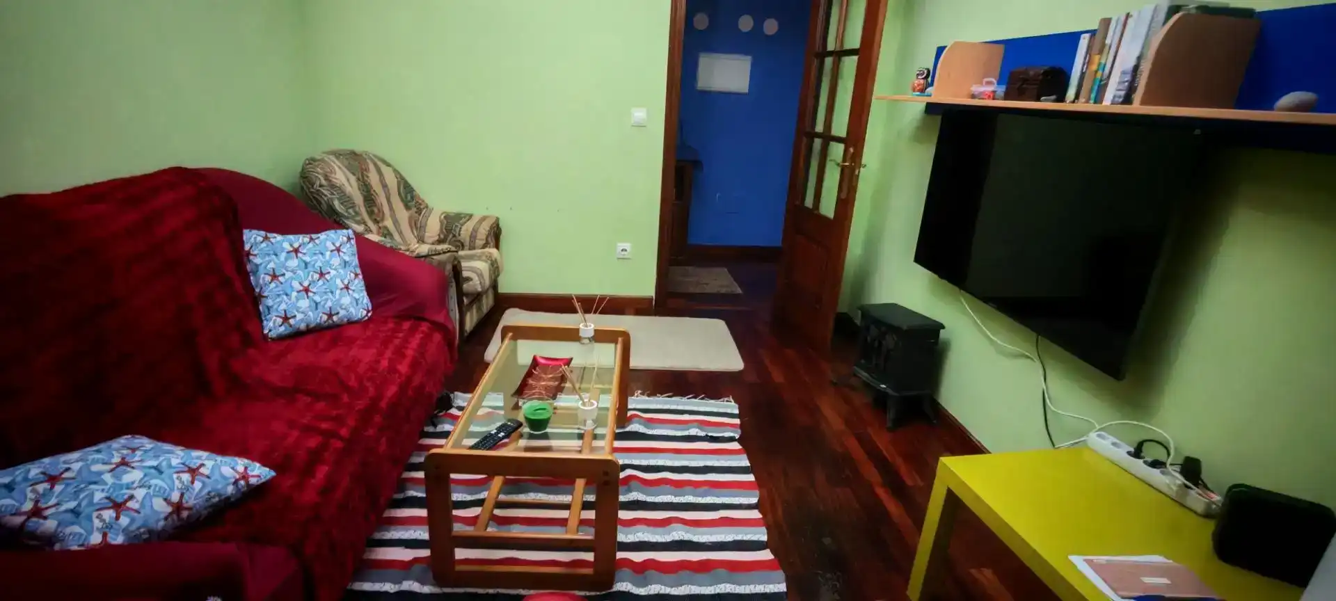 Habitación 90 m², Narón