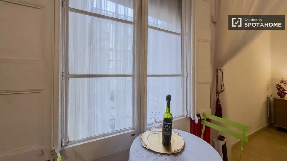 Room for rent, Barcelona