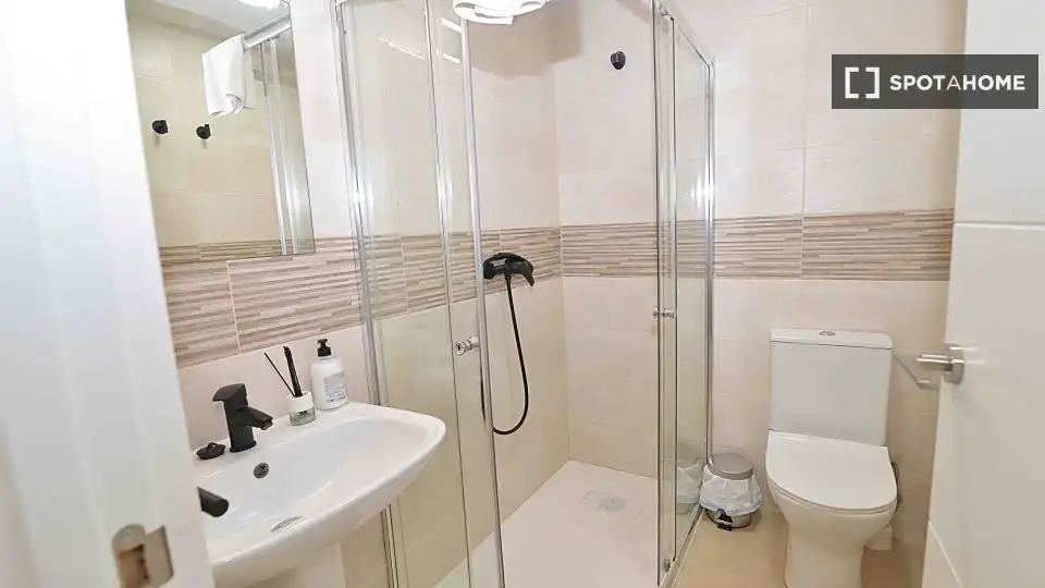 Habitación 230 m², Santander