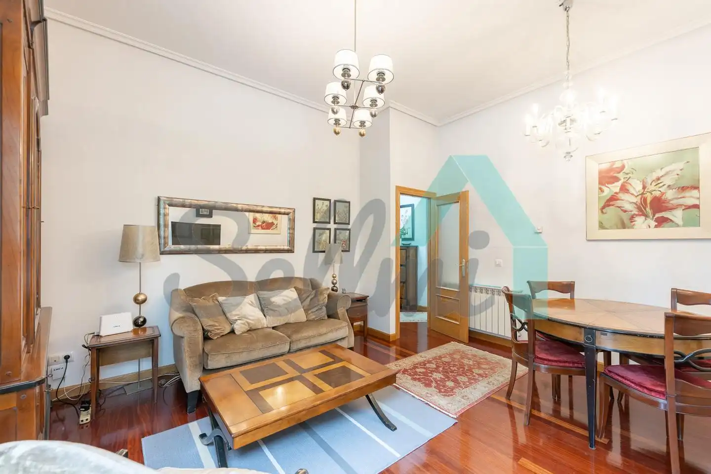 Pis de 82 m² a Oviedo