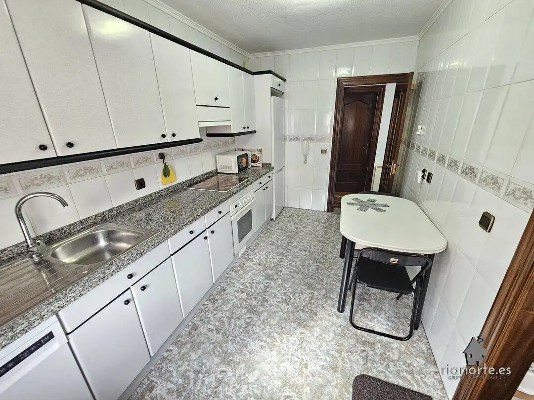 Wohnung 92 m² in Avilés