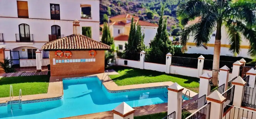 Piso de 75 m² en Vélez de Benaudalla