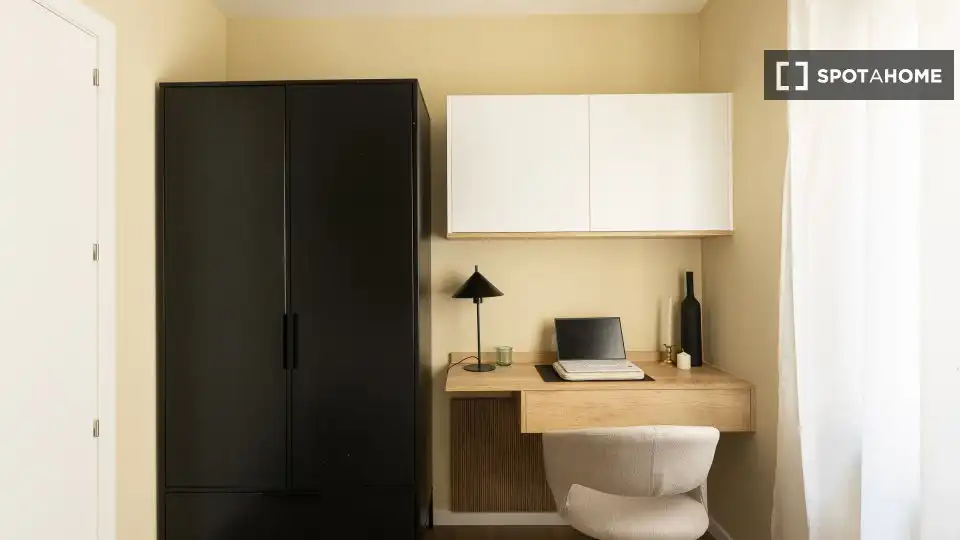 Habitación 128 m², Madrid