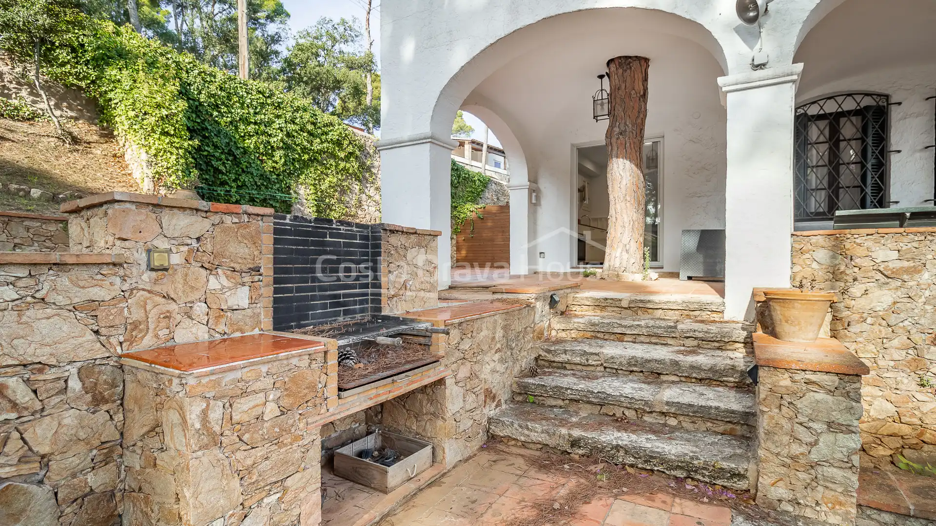 Будинок 606 м² у Palafrugell