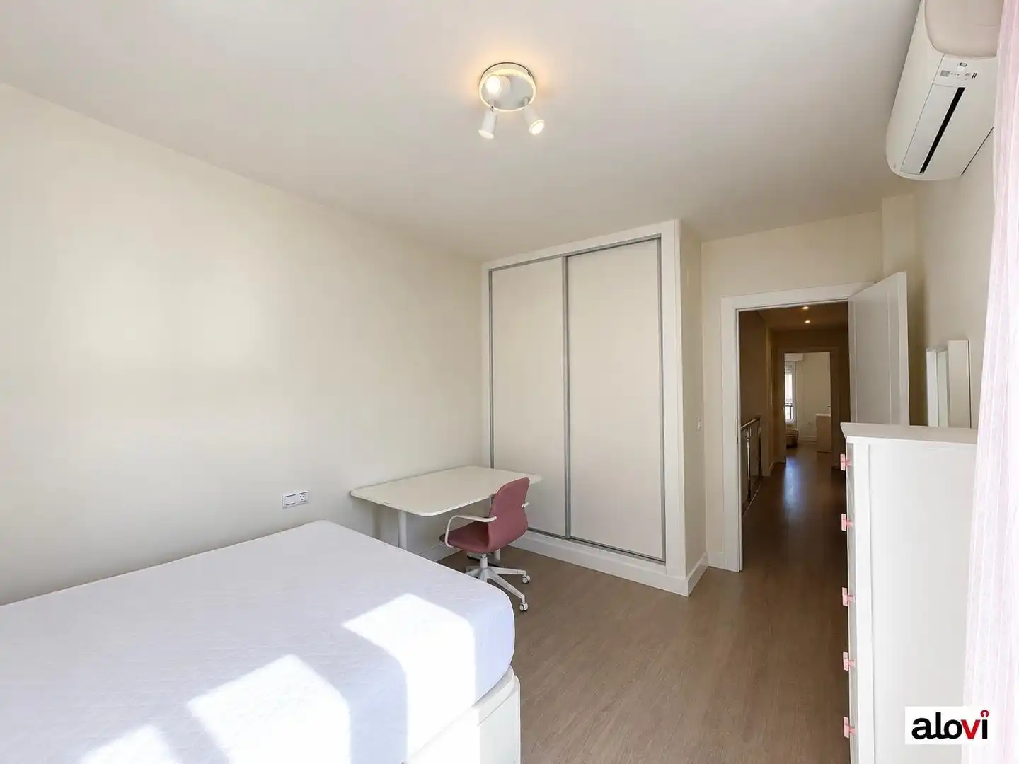 Casa de 240 m² a Ogíjares