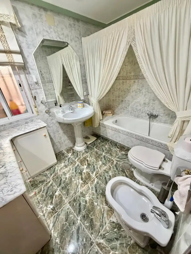 Habitación 110 m², Jaén