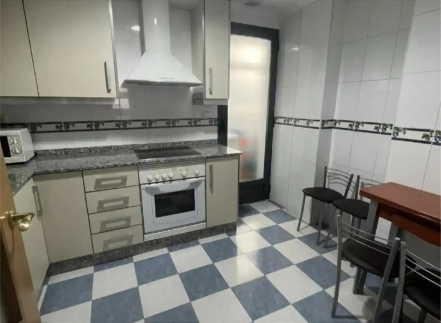 Piso de 130 m² en Albacete