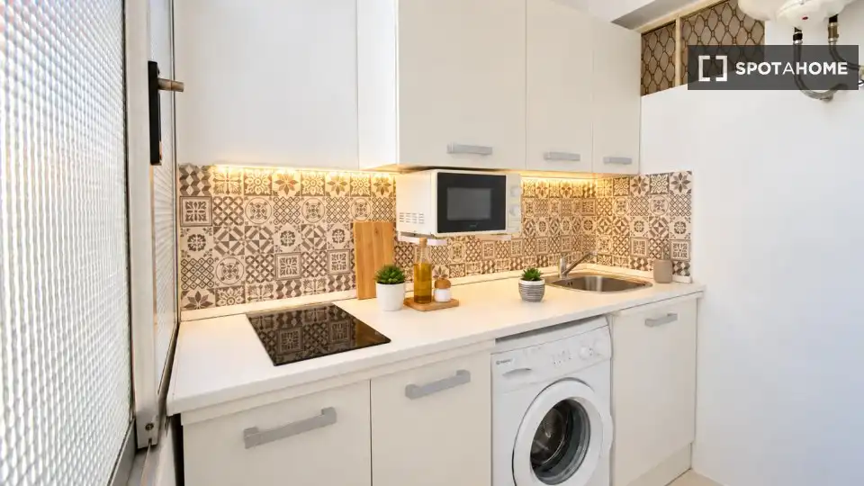 Habitación 75 m², Sevilla