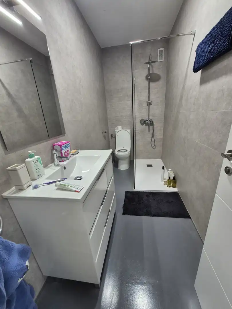 Habitación 100 m², Ávila