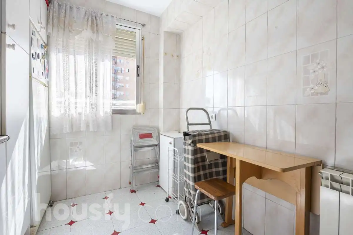 Flat 68 m² in Madrid