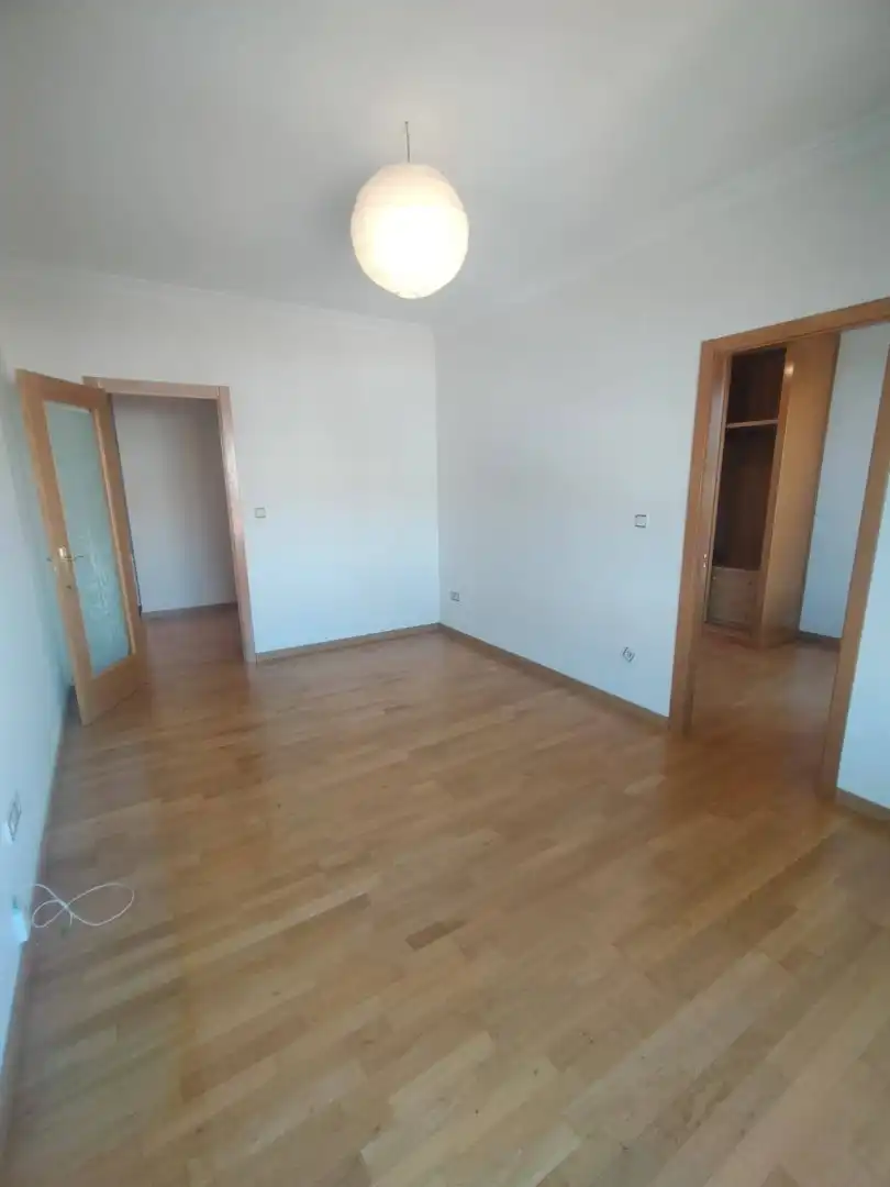 Piso de 81 m² en Ourense