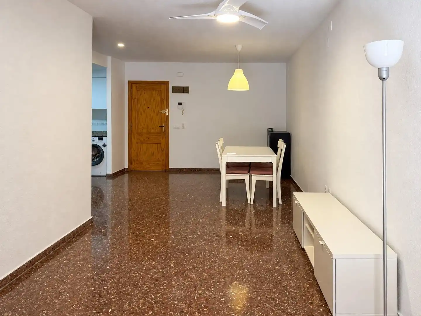 Pis de 74 m² a València