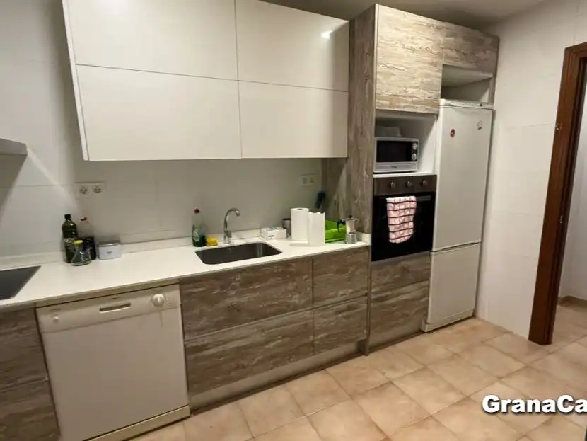 Habitación 95 m², Granada