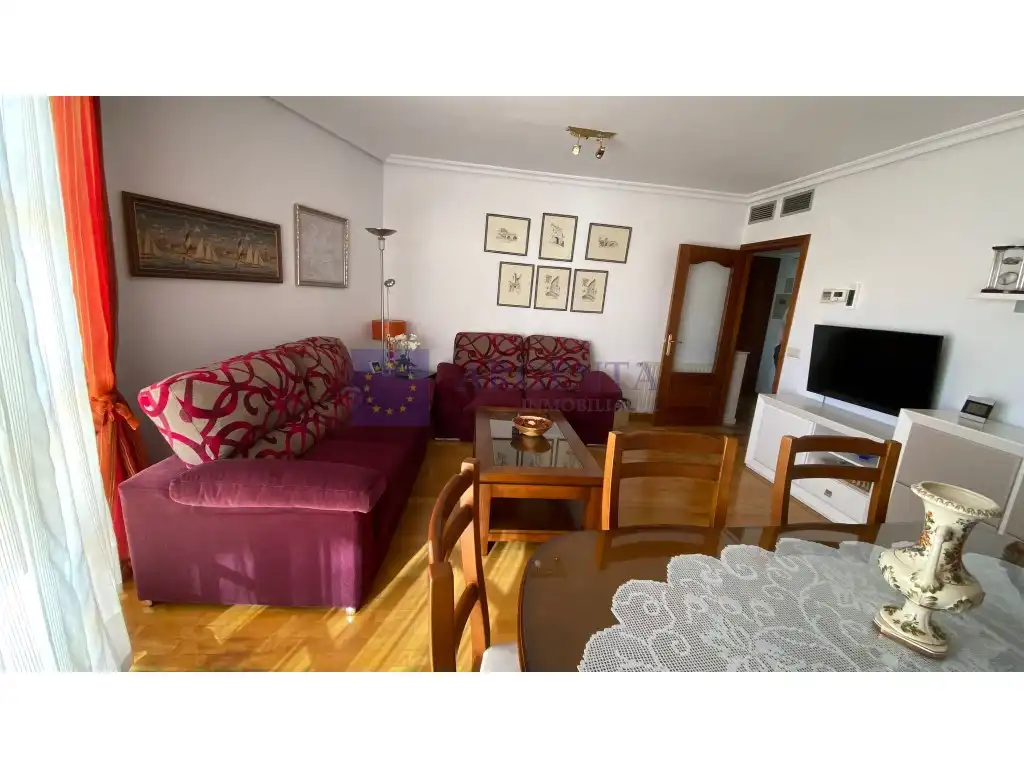 Piso de 120 m² en Cáceres