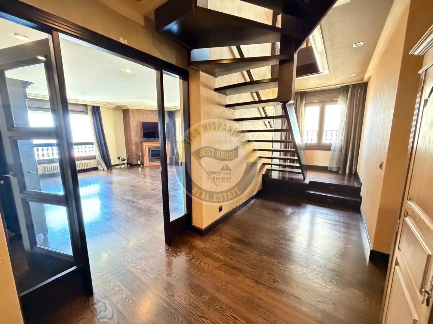 Piso de 250 m² en Vigo