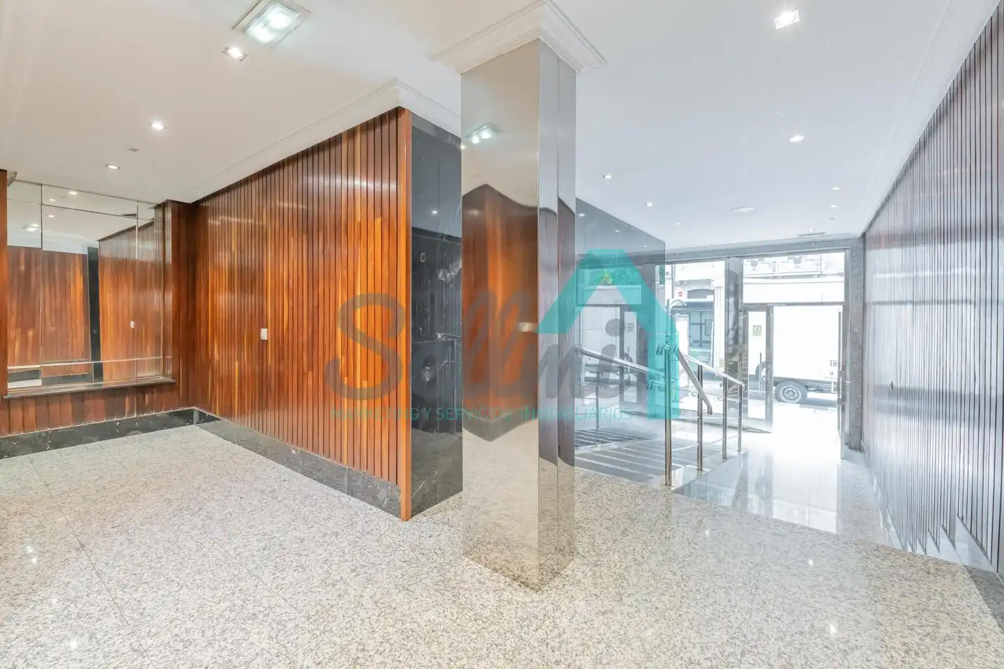 Piso de 166 m² en Oviedo