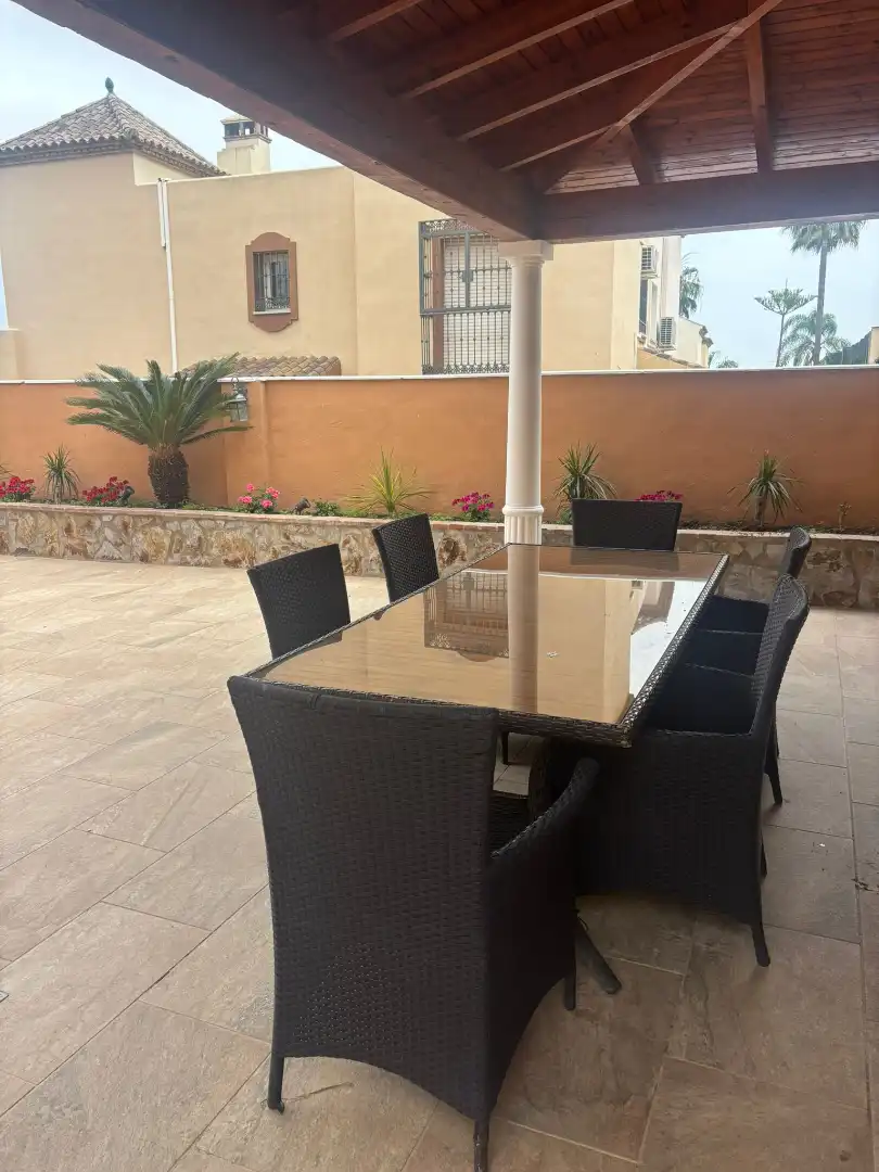 Casa de 300 m² en Marbella