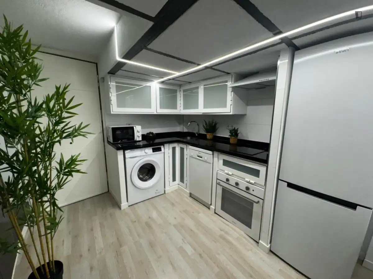 Habitación 100 m², Madrid