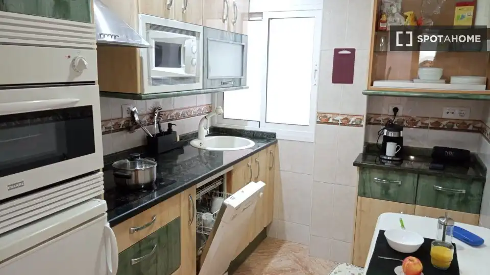 Habitación 90 m², Zaragoza